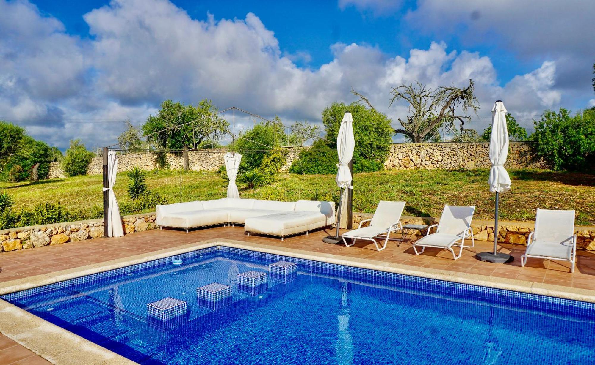 Villa Susacasa En Mallorca Con Sol Aire Acondicionado Y Vistas Despejadas *