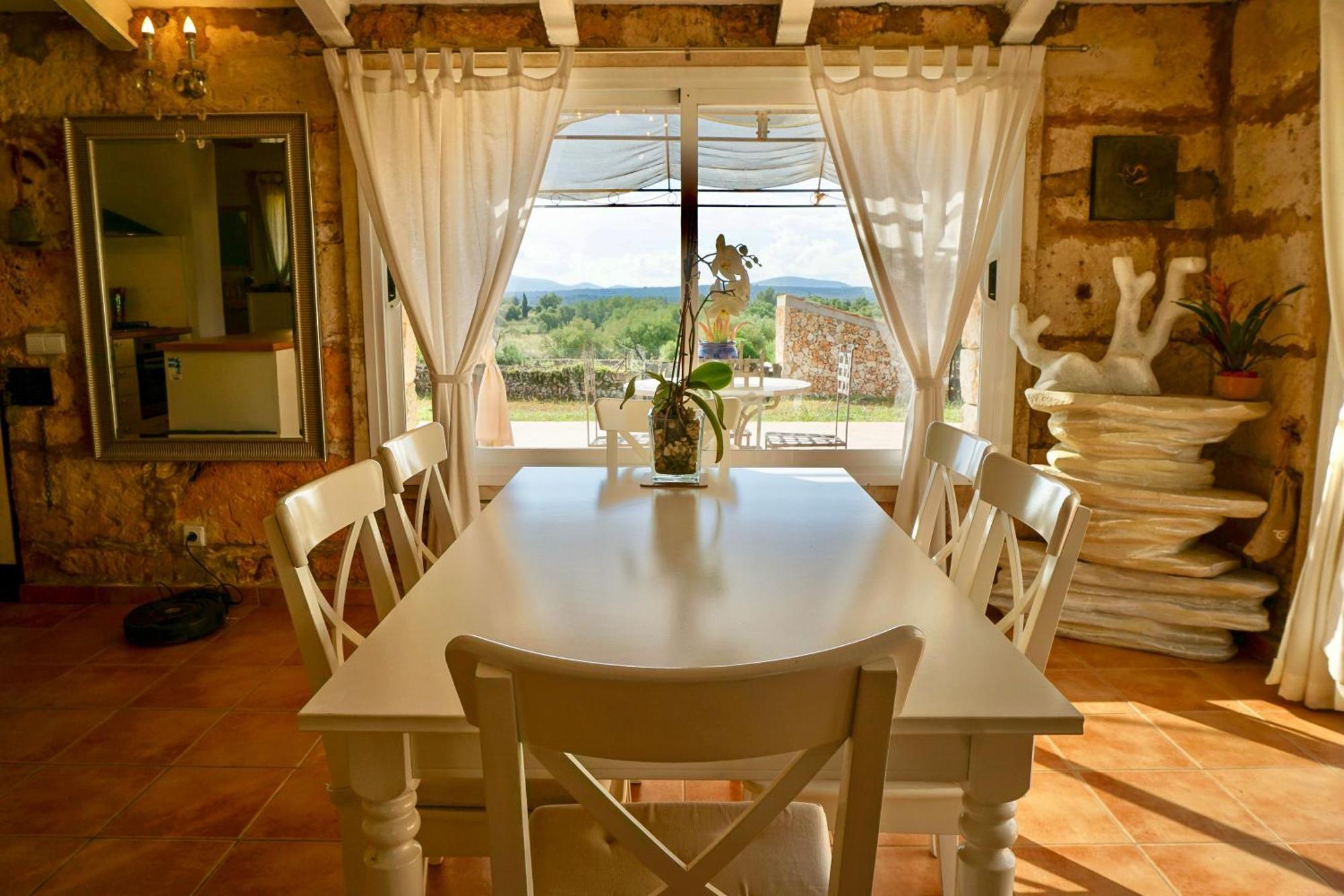 Susacasa En Mallorca Con Sol Aire Acondicionado Y Vistas Despejadas Santa Margalida