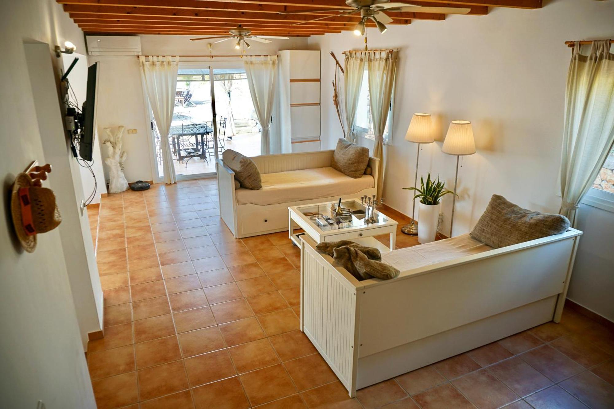 Susacasa En Mallorca Con Sol Aire Acondicionado Y Vistas Despejadas Villa Santa Margalida