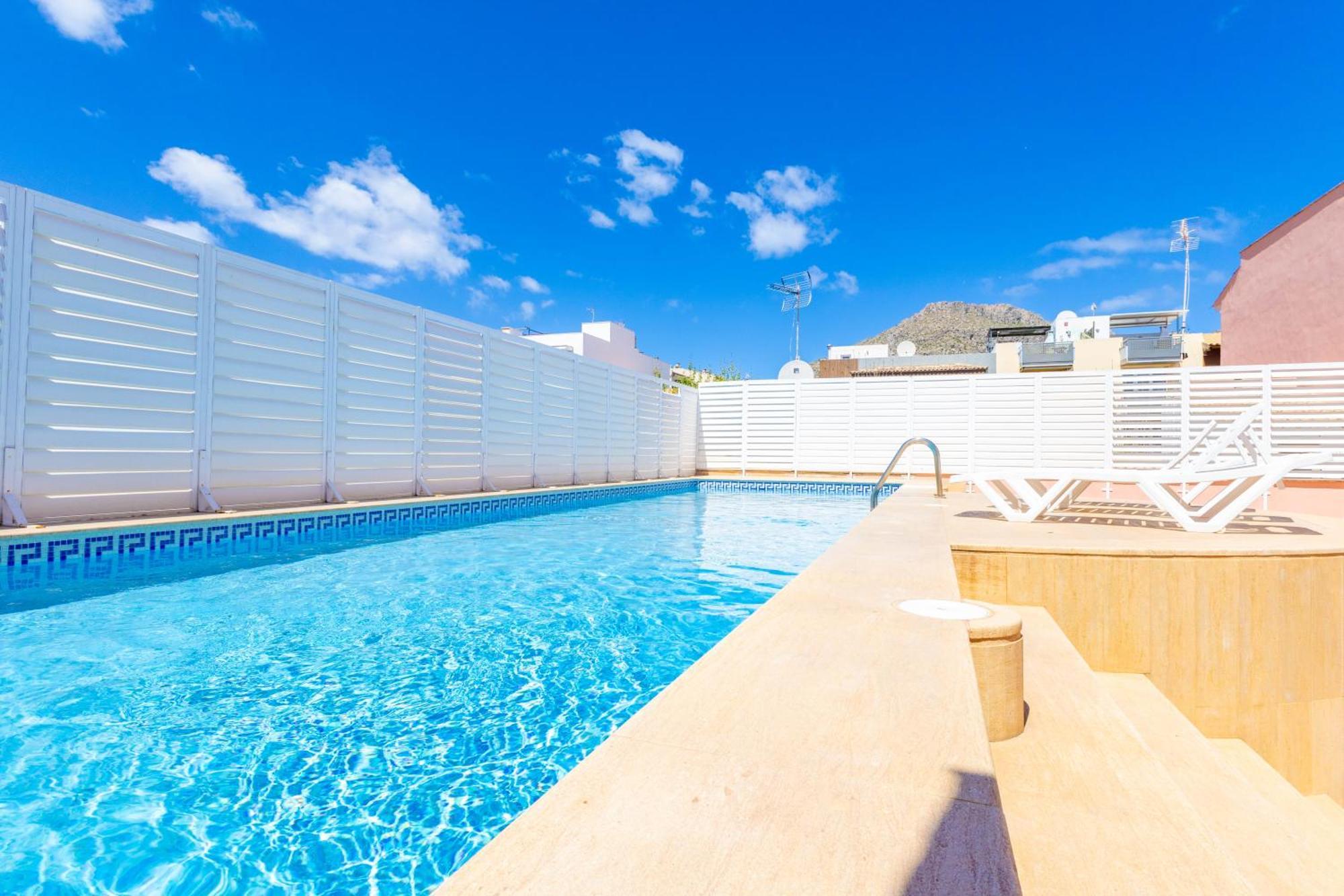 With Wifi And Pool Apartamento