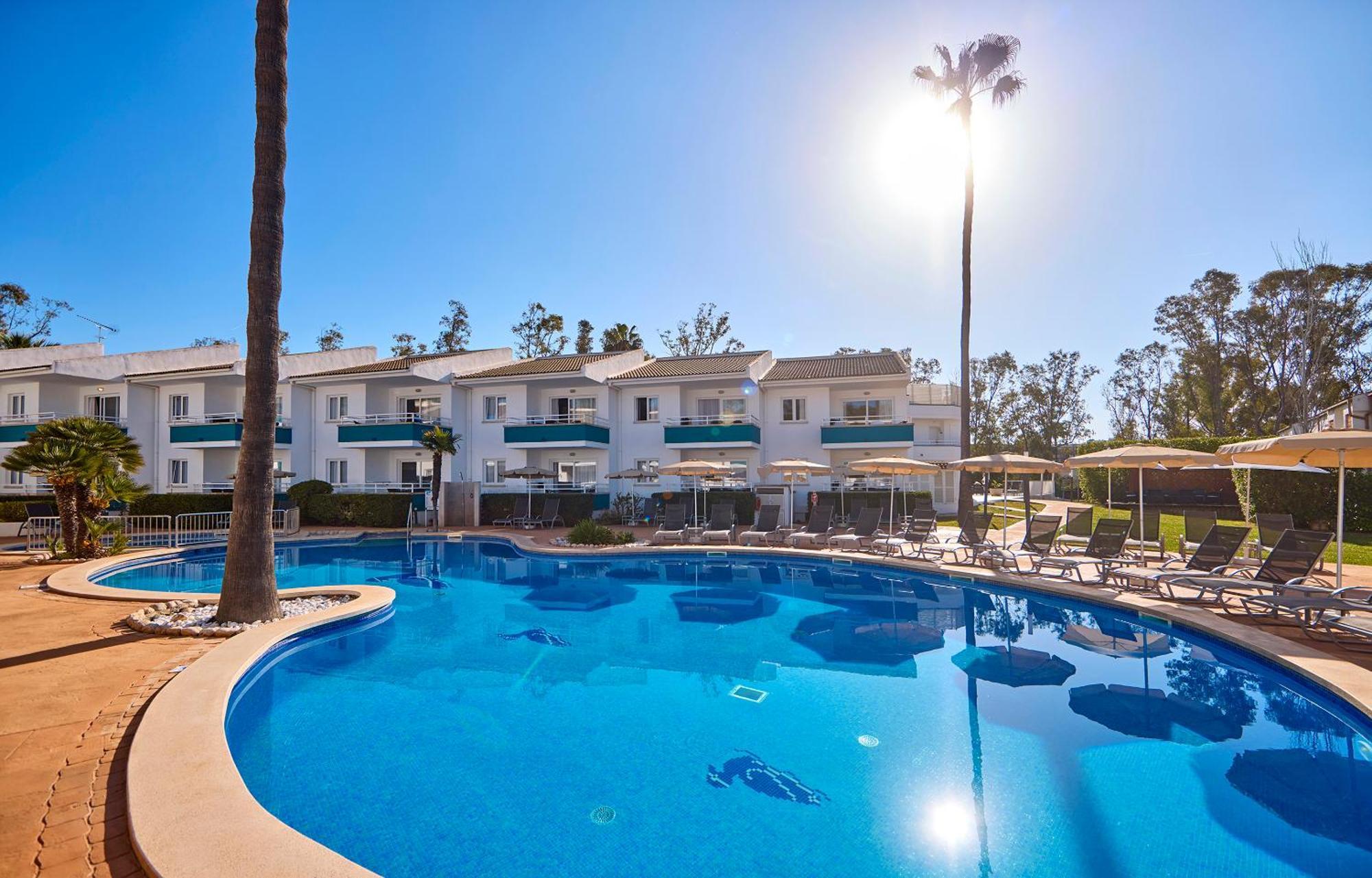 Aparthotel Universal Elisa Playa de Muro (Mallorca)