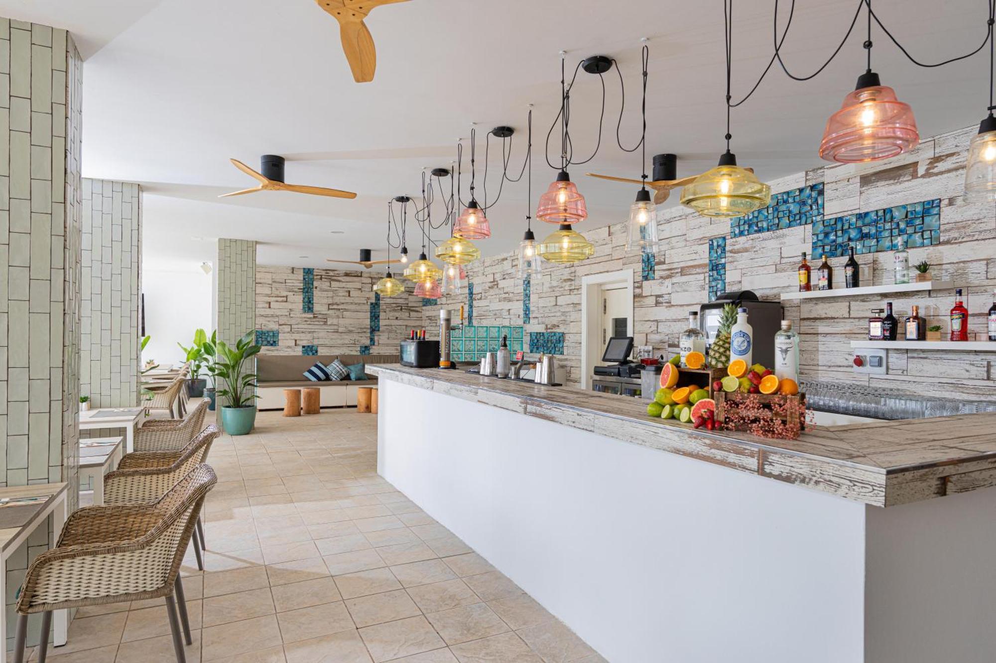 Marsenses & Adults Only Port de Pollenca