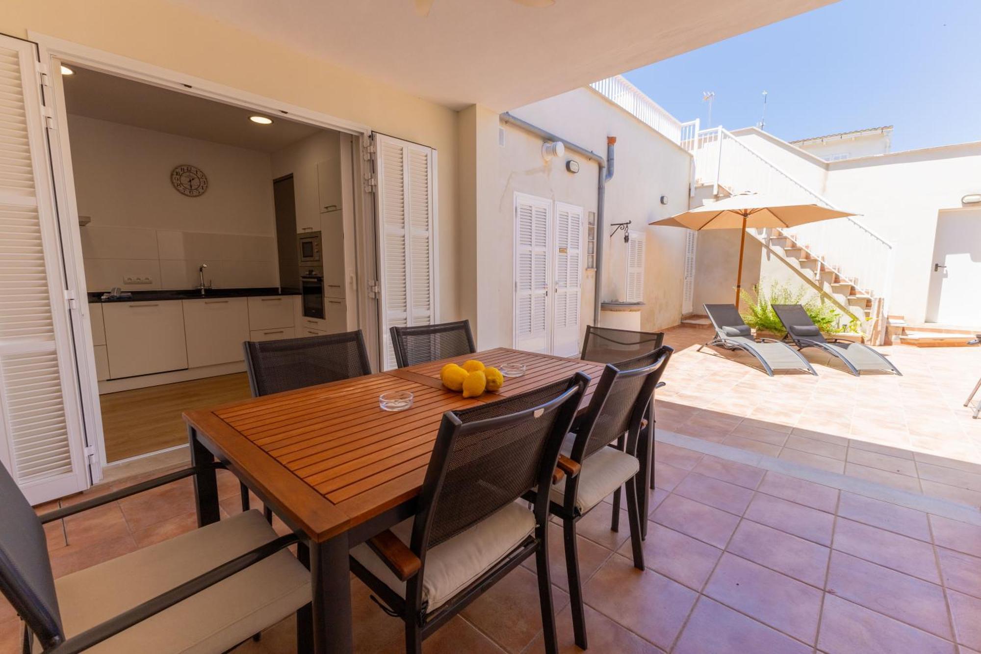 Nueva Casa A Pocos Metros De La Playa Con A/c *