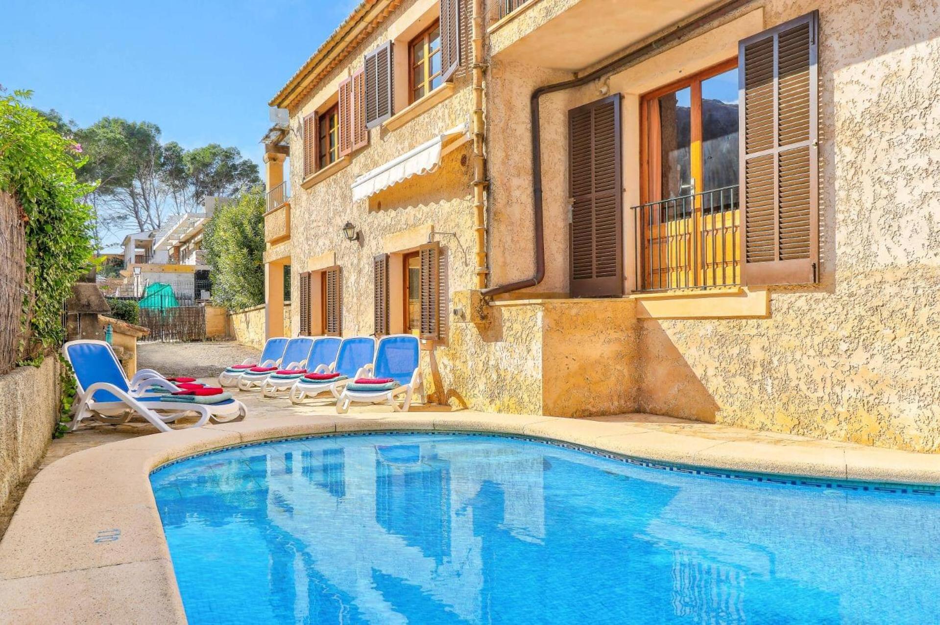Villa March By