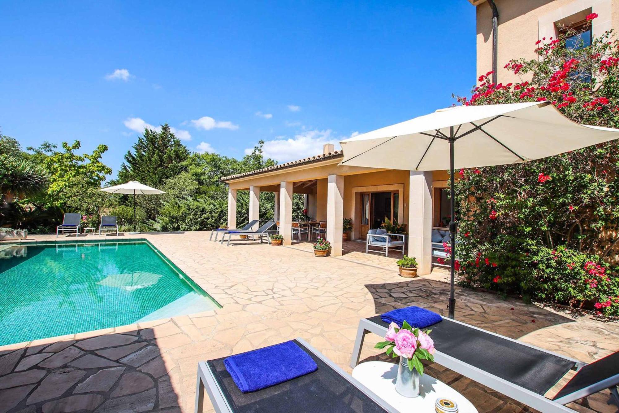 Mares Villa