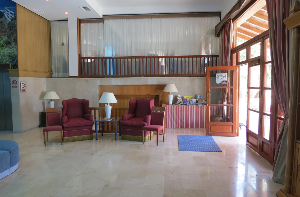 Hotel Portals Palace