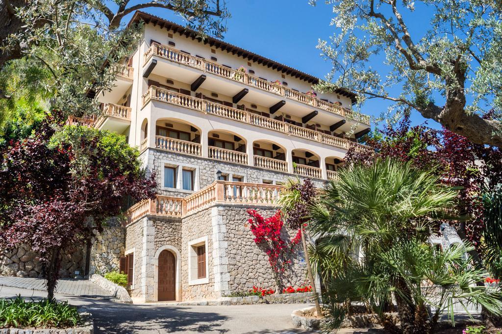 Es Moli Hotel