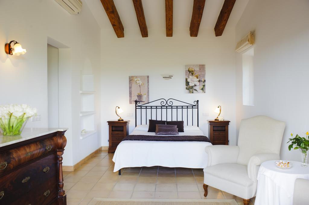 Villa Penya Redona