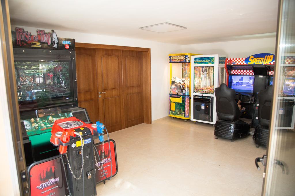 Vell Mari & Apartahotel 4*
