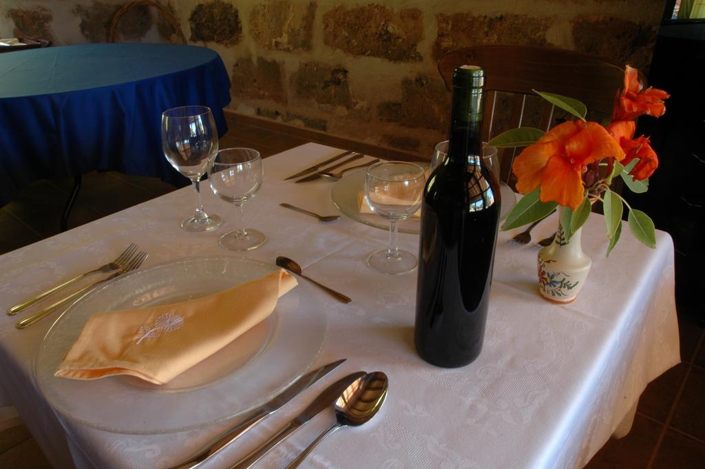 Agroturismo Es Quatre Cantons *