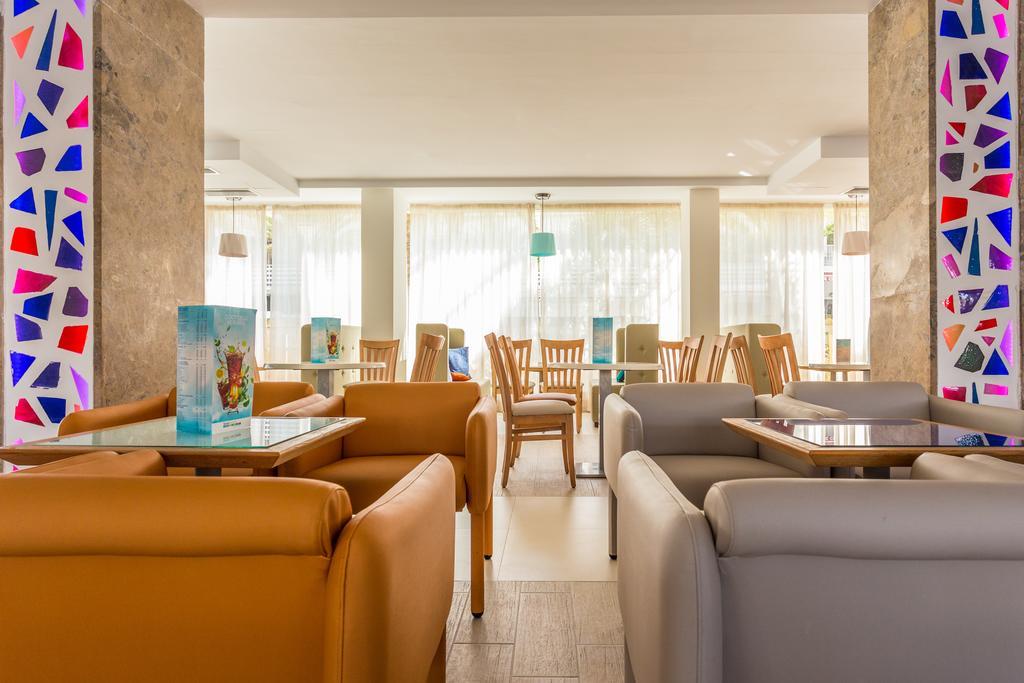 Ferrer Janeiro Apartahotel