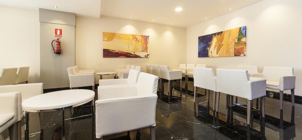 Hotel Globales 4*