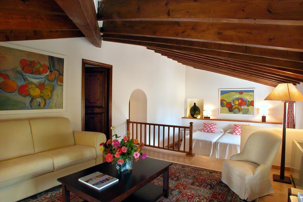 Hotel Llenaire 3*