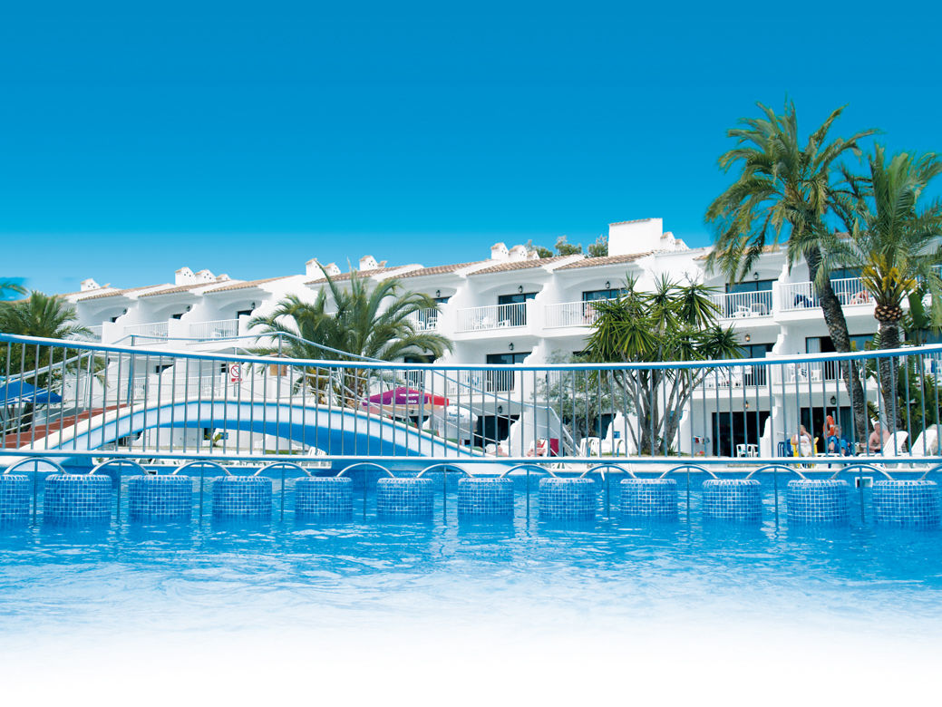 Apartahotel Playas Ca's Saboners 3*