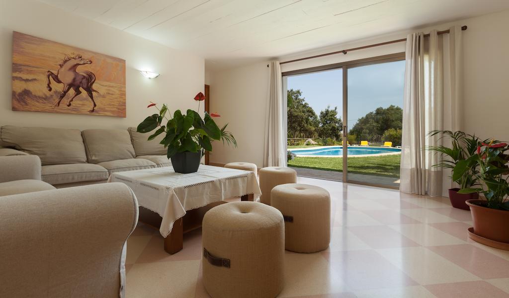 Llamas Villa *