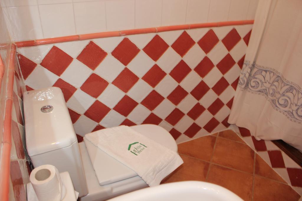 Verde-adults Only