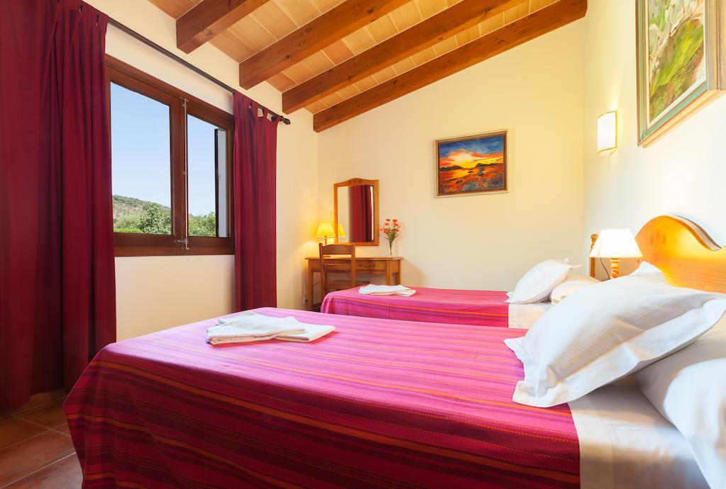 Holiday home Cal Roma