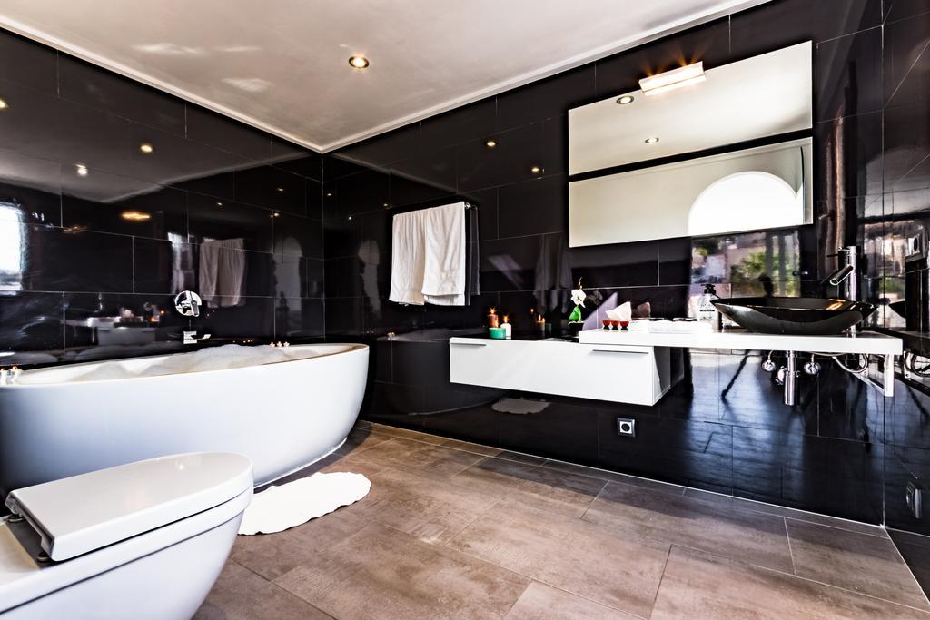 Townhouse Calvari By Homevillas360