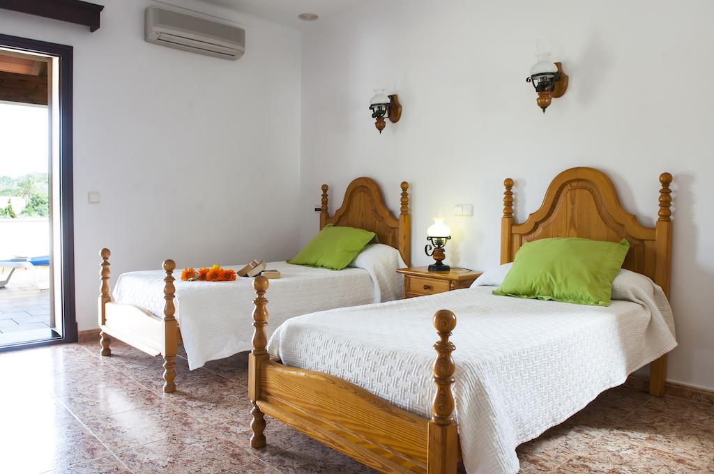 Villa Aguilas