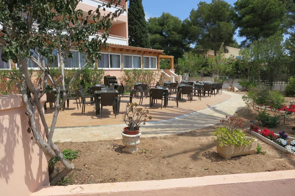 Hotel Portals Palace