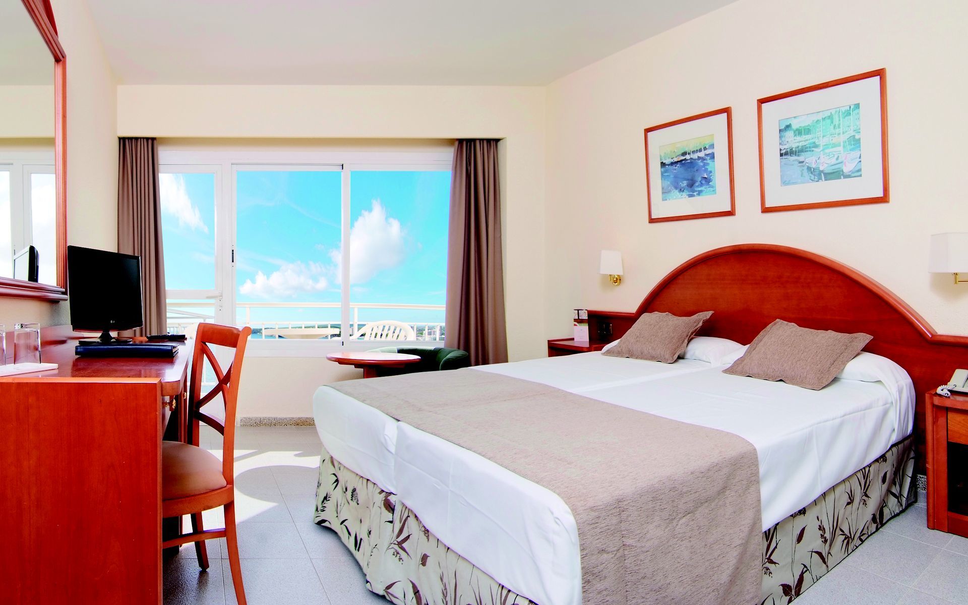Bahia Principe Sunlight Coral Playa - Adults Only
