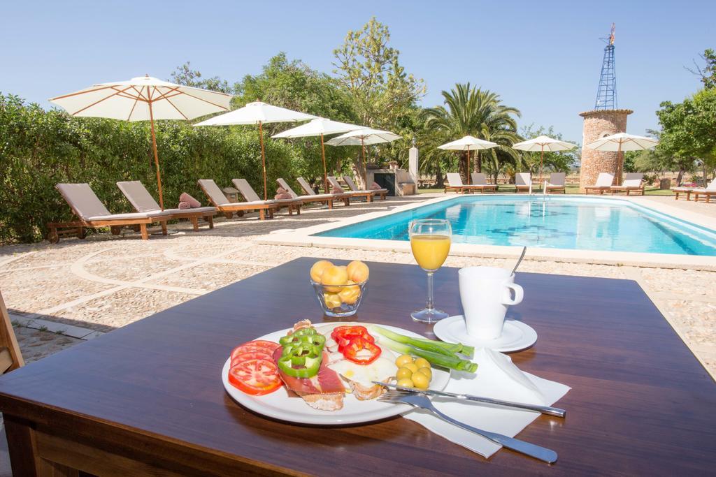 Agroturismo Es Quatre Cantons *