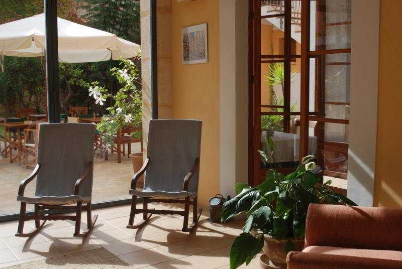 Hotel Moragues