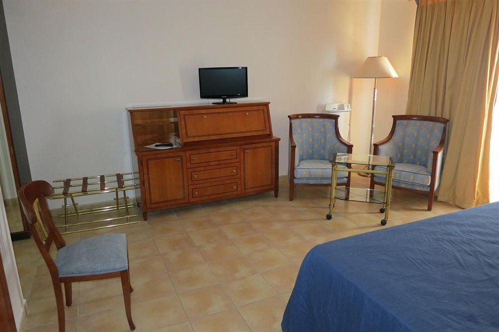 Hotel Portals Palace 4*