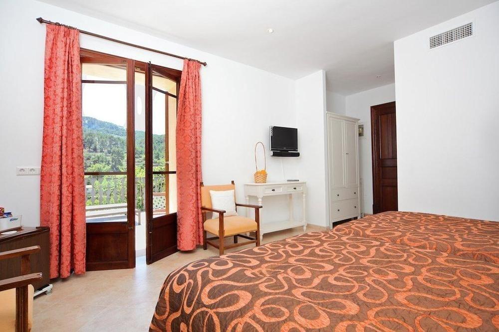 Son Galceran (adults Only) Farm stay