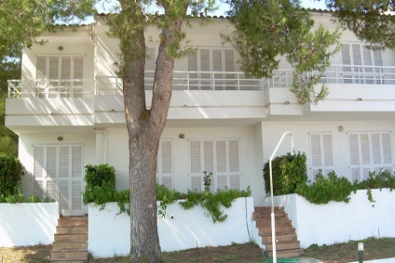 Anguila Chalet *