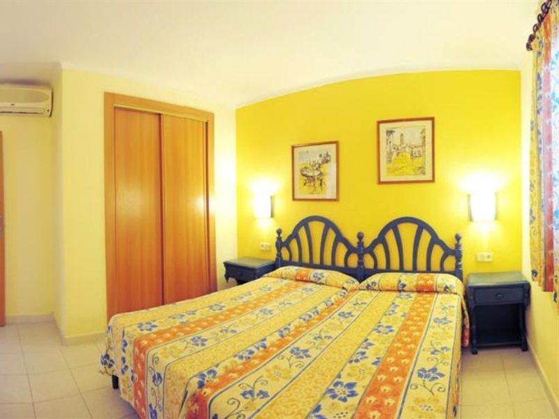 Blue Sea Es Bolero Apartahotel
