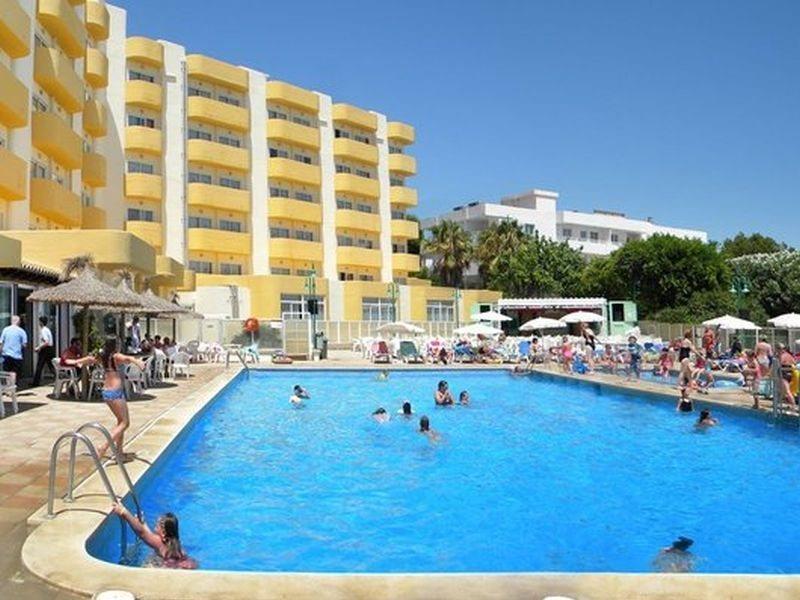 Aluasun Continental Park & Apartahotel Playa de Muro (Mallorca)