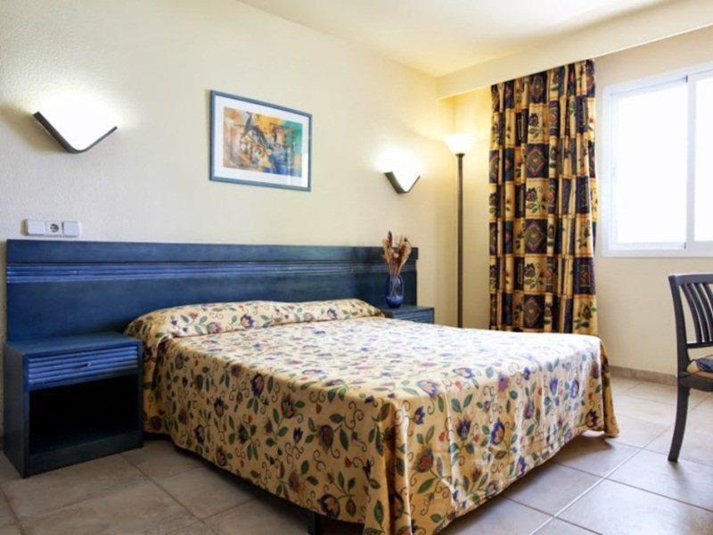 Aluasun Continental Park & 4* Playa de Muro (Mallorca)