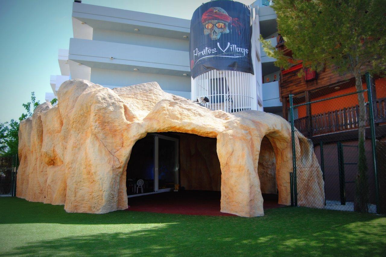Pirates Village Apartment Santa Ponsa