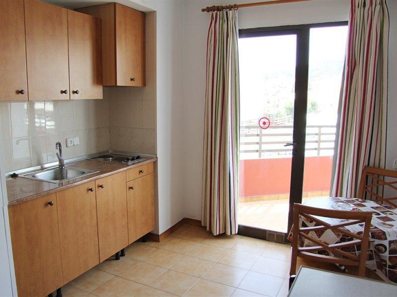 Gomila Apartment *