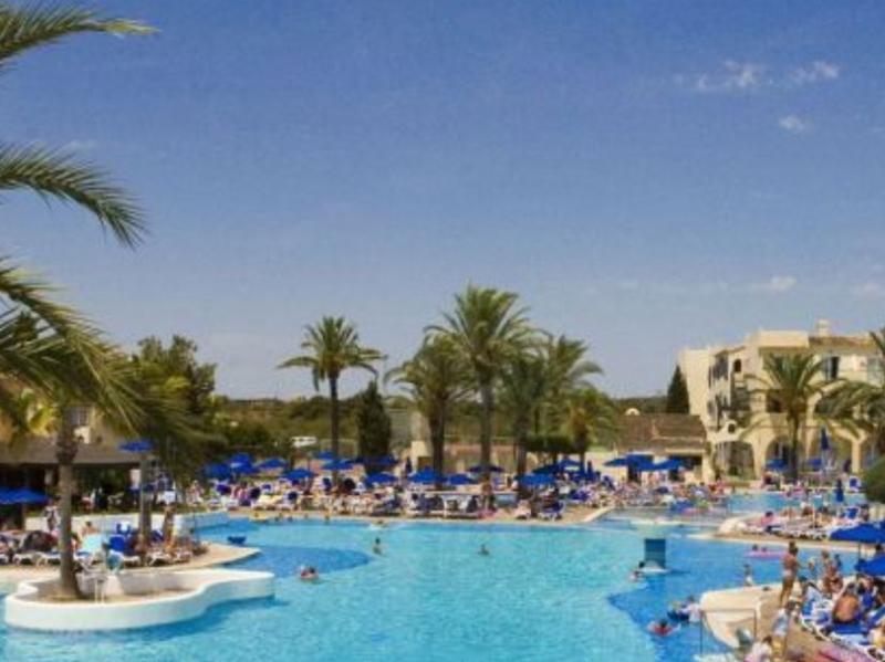 Globales Bouganvilla 3*