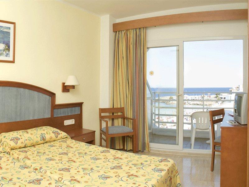 Universal Perla Hotel 4*