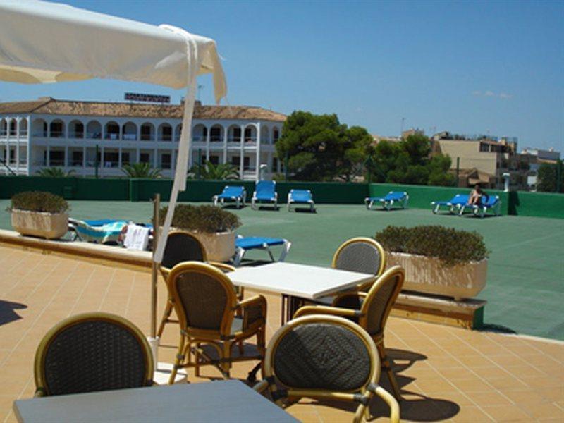 Universal Perla 4*