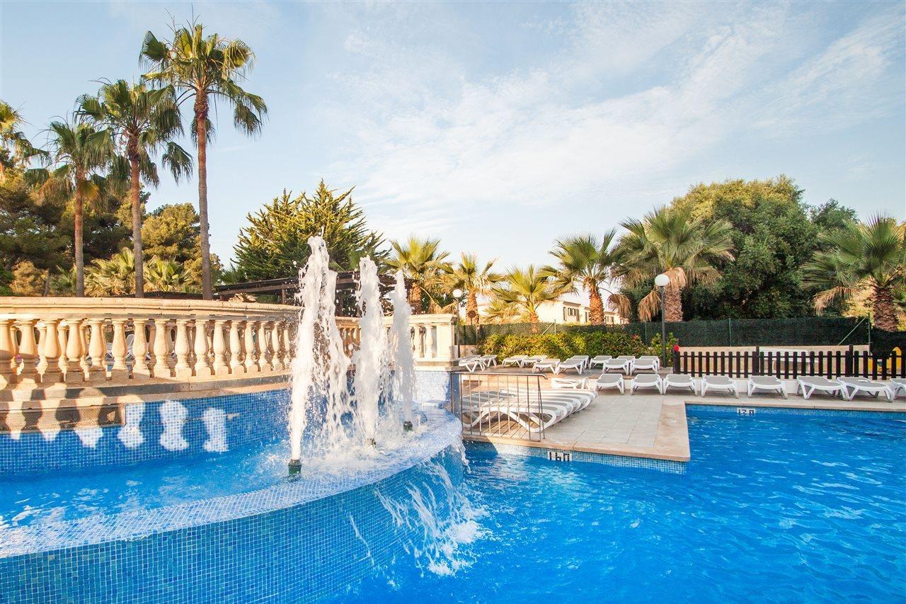 Globales Maioris Hotel 4*