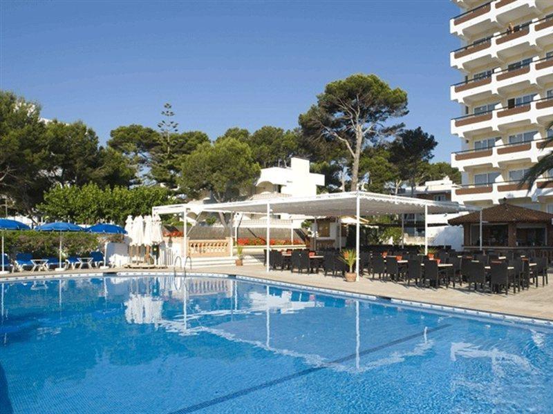 Universal Castell Royal 4*