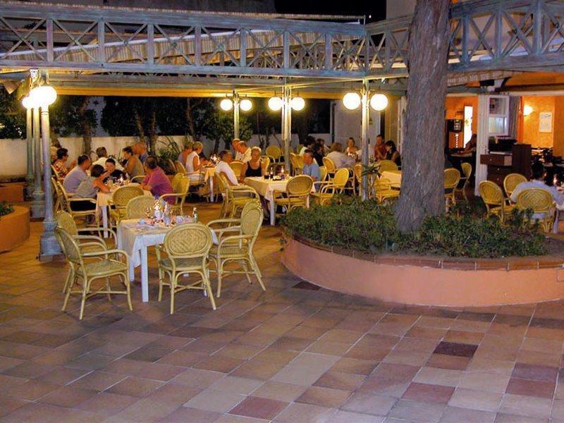 Beachclub Font de sa Cala