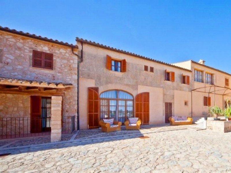 Casa rural Rural Es Riquers Porreras