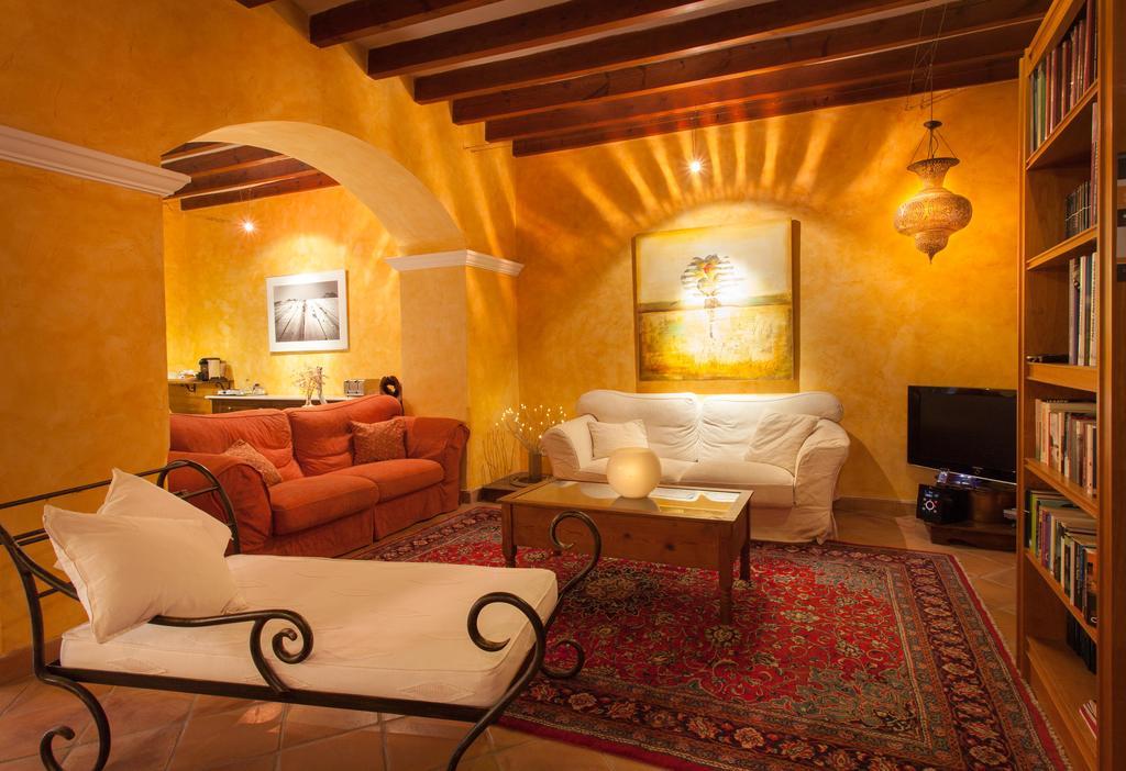 Hotel Petit 3*