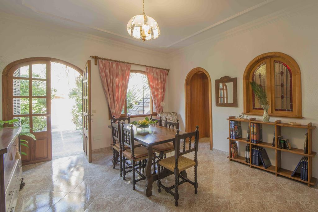 Holiday home Ca Na Vilaneta