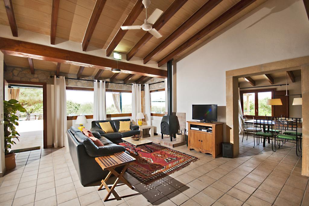 Finca Oscols Villa *