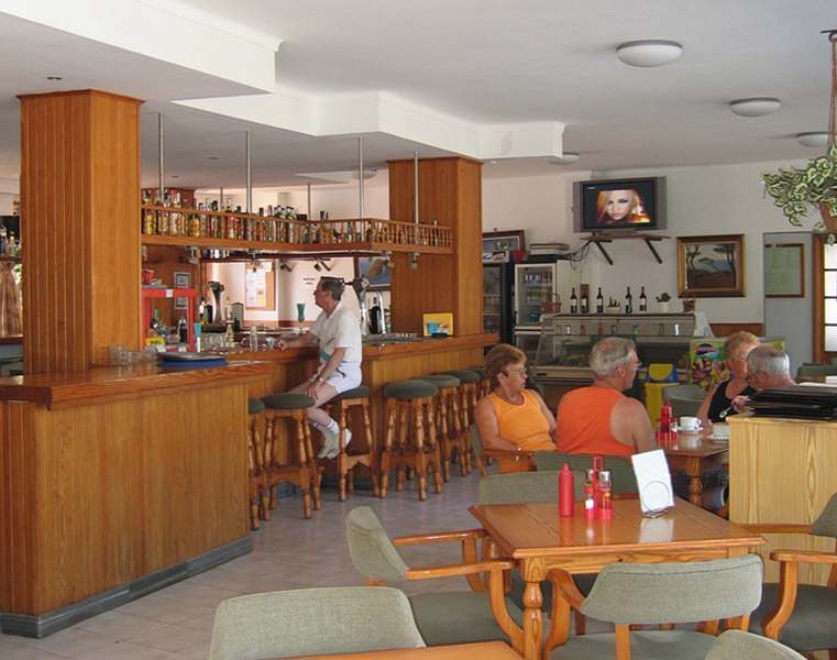 Apartahotel Arcos Playa 2*
