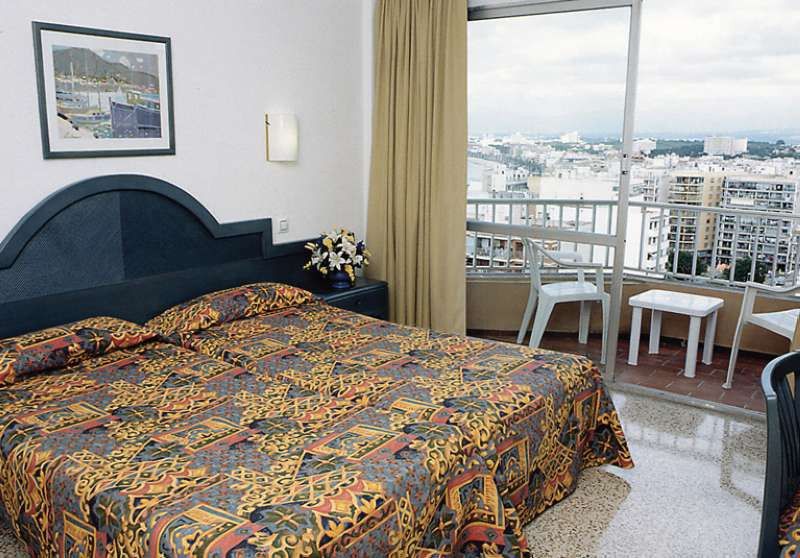 Hotel Piñero Bahia De Palma 3*
