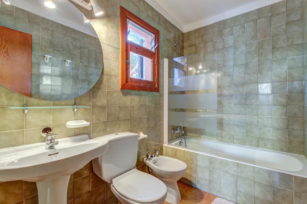 Aquari Villa *