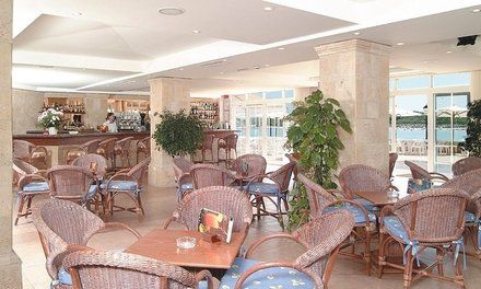 Universal Marques Hotel 4*