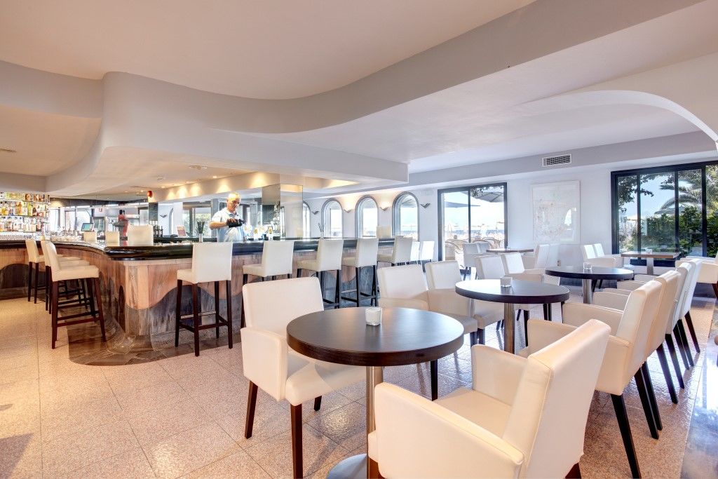 Grupotel Aguait & - Adults Only